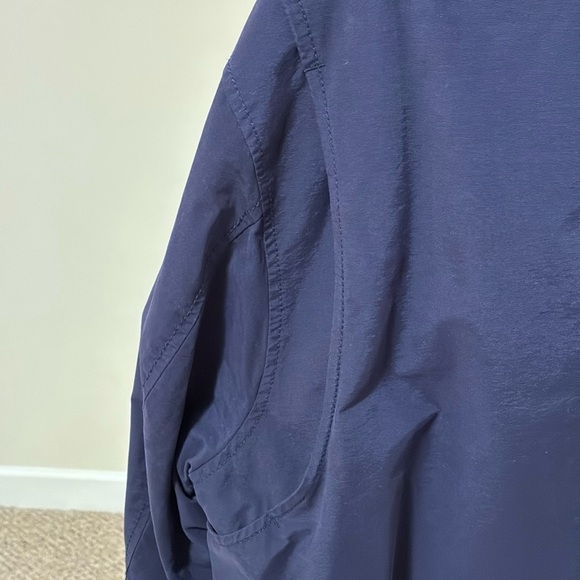 Amazon Essentials Men's Standard Water-Resistant Golf Jacket - Navy Blue - Picture 6 of 11